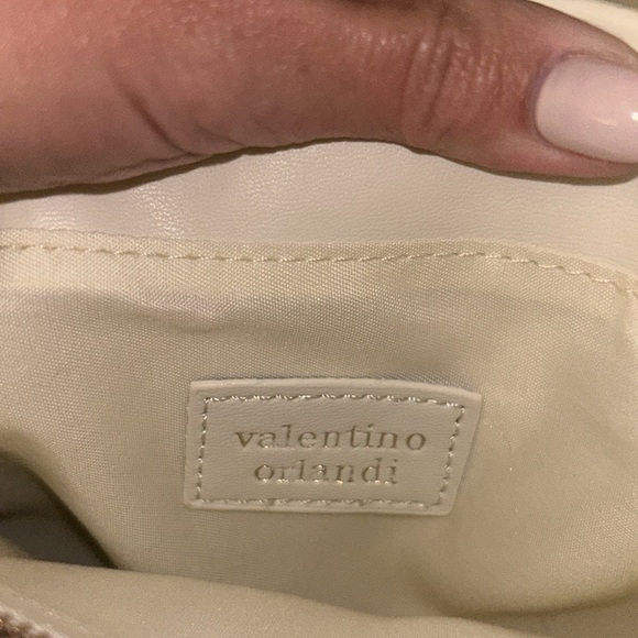 valentino orlandi Crossbody Winter White Purse! - Picture 11 of 14